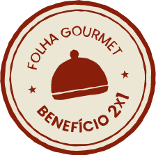 Mesa com pratos de restaurante parceiro